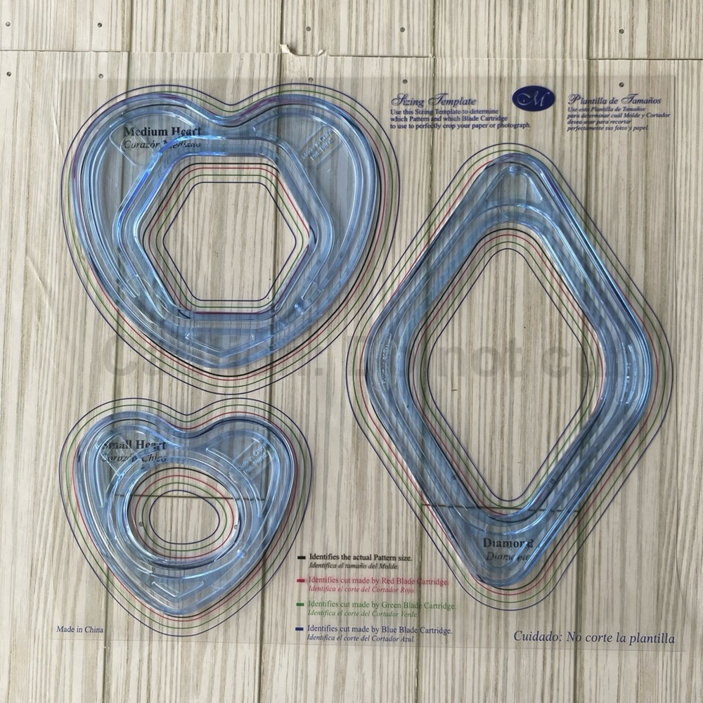 Creative Memories Cutting System Shape Template *MED. HEART, DIAMOND, SM. HEART*